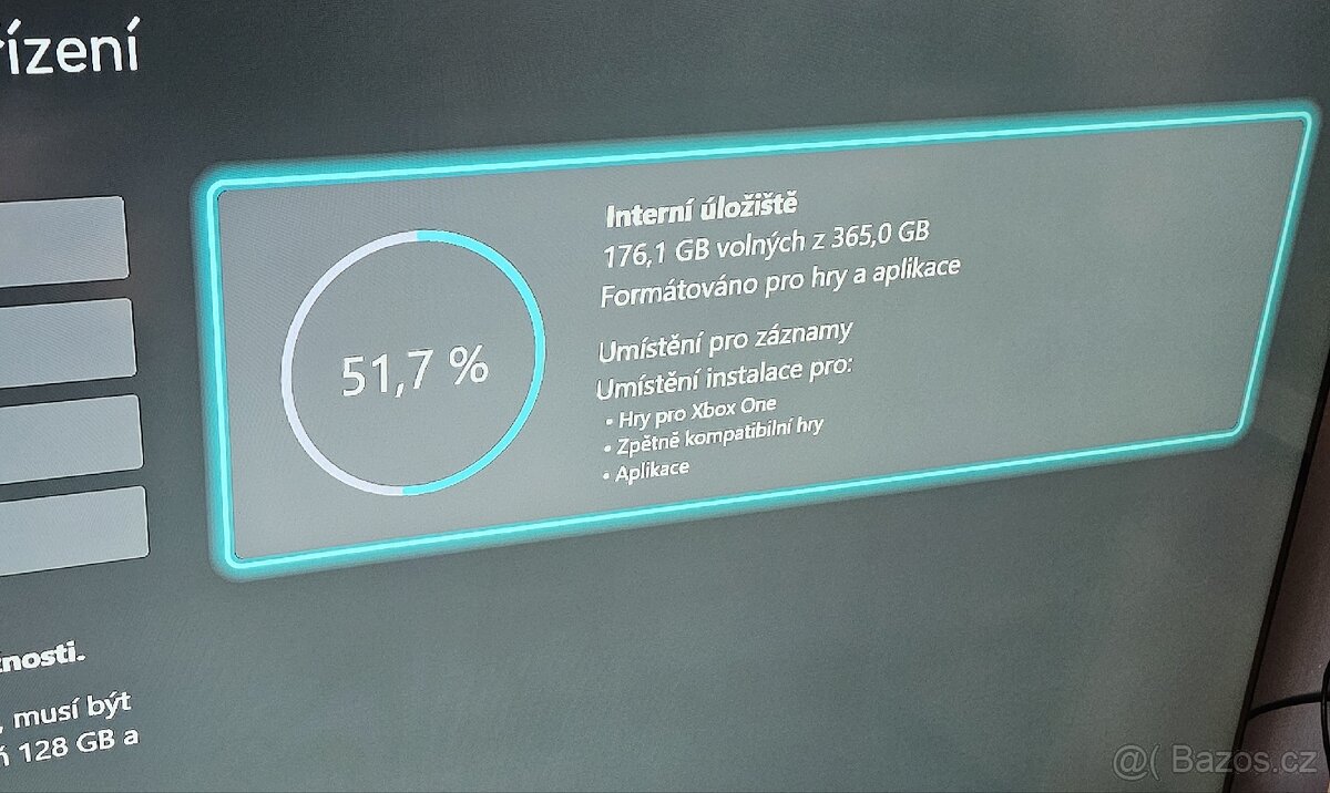 Microsoft Xbox One S / 500GB / 2x Ovladač. - 2