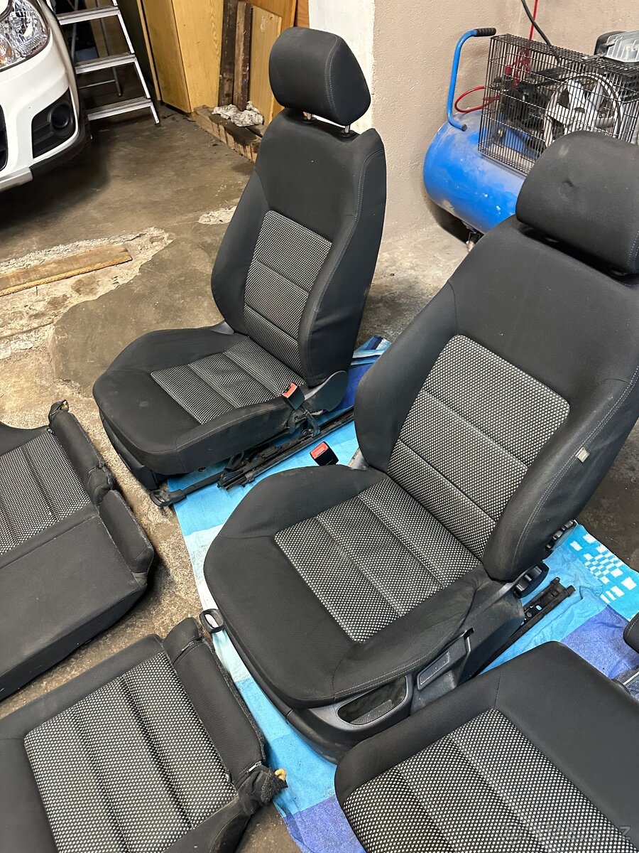 Sedačky Octavia 2 sport edition - 2