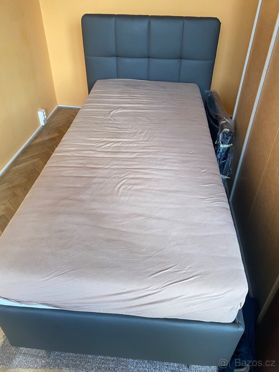 Postel Kelly (Blanář) - 2