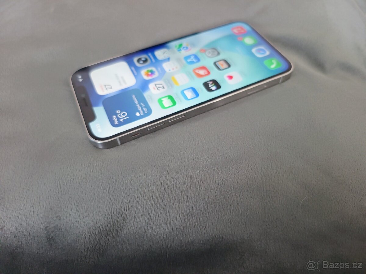 Apple iPhone 12 Pro - 2