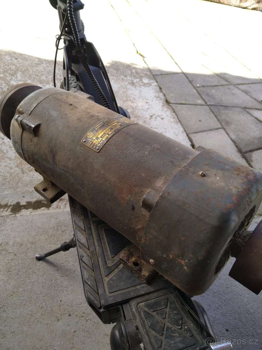 Motor k cirkulárce - 2