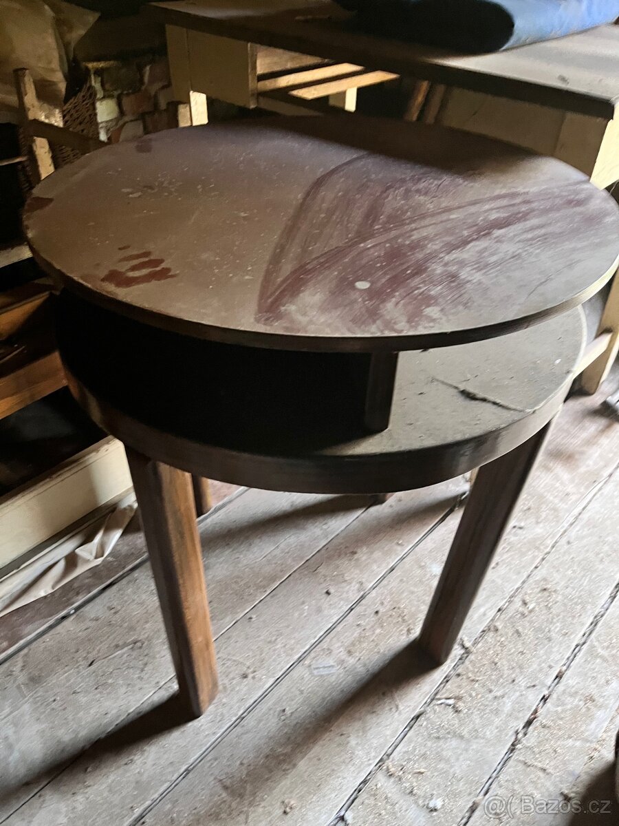 Prodej retrostolku kulatého cca 60 cm - 2