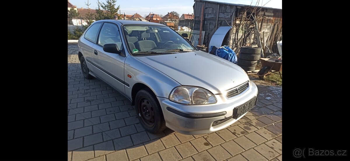 Honda civic 6g 1.4 - 2