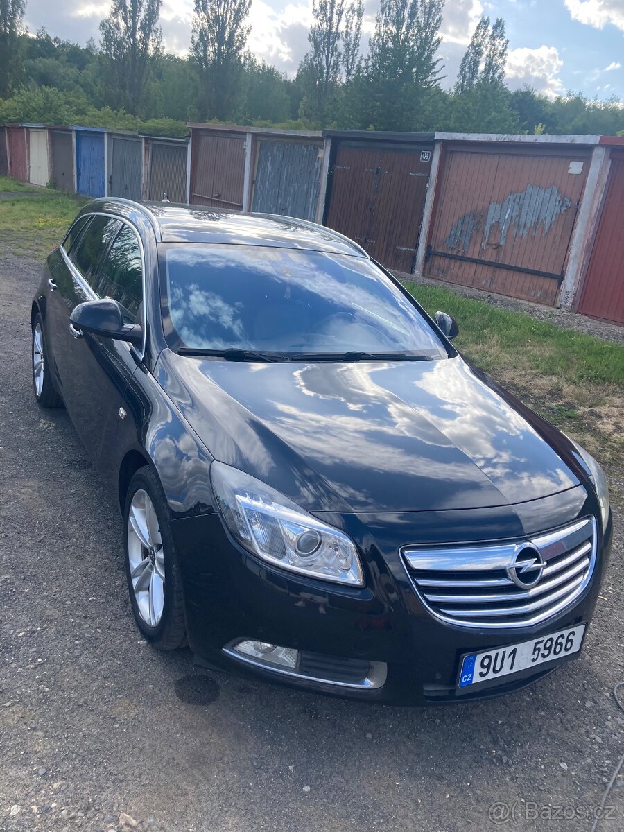 Opel insignia - 2