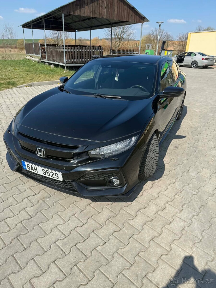 Honda Civic 1.5i Sport Plus - 2