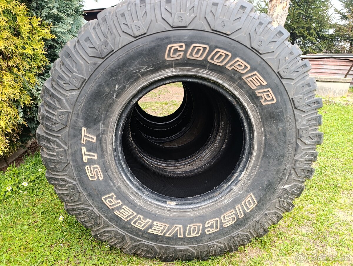 35x12.50 R15 - 2