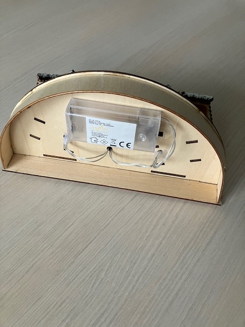 Vánoční obchod- dekorace - 2