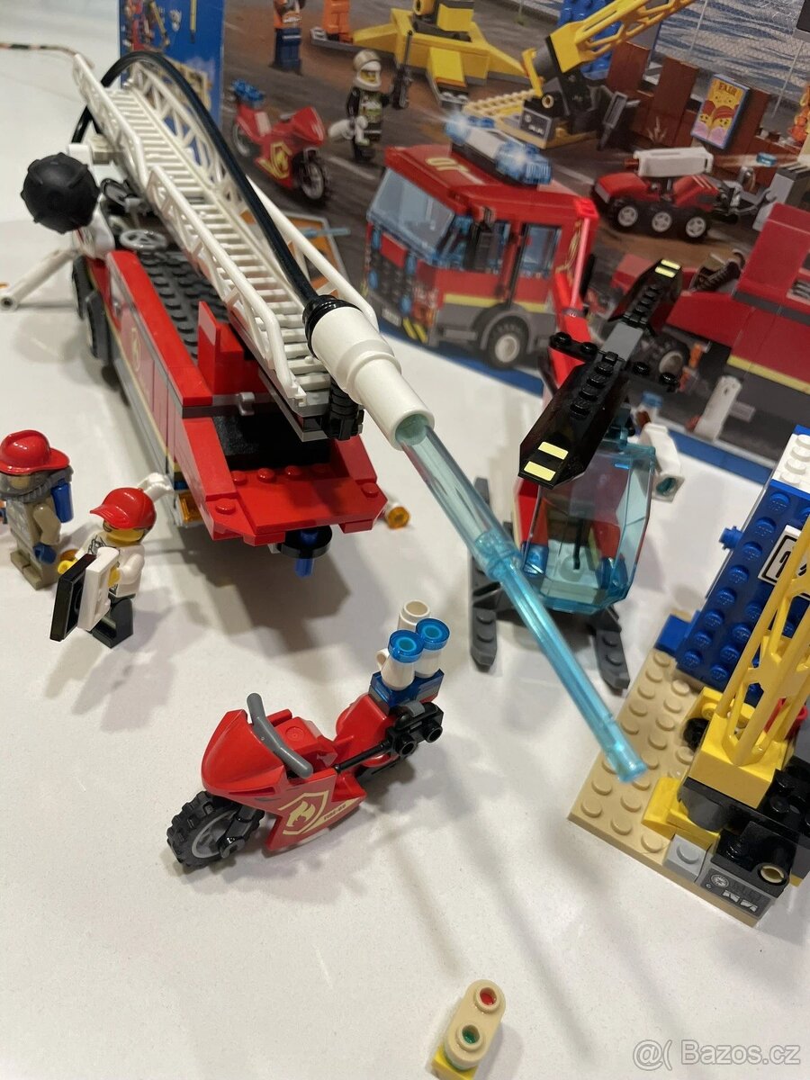 LEGO City 60216 hasičského sboru v centru města, 100% kompl - 2