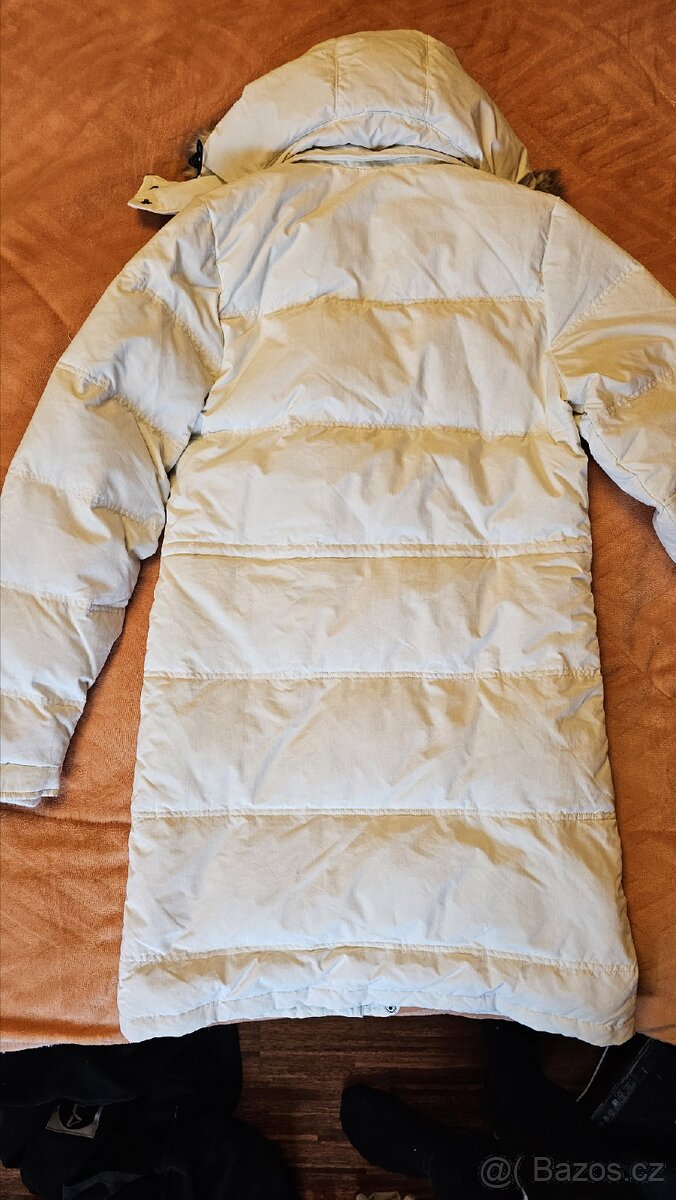 Luxusní péřový kabát zn. MUSTO vel. XS - 2