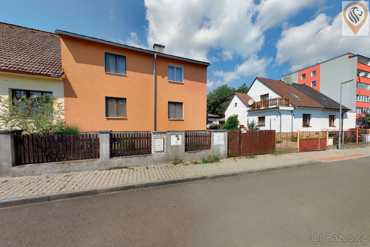 Prostorný rodinný dům v klidné části Rakovníka 4+1, 220 m² - 2