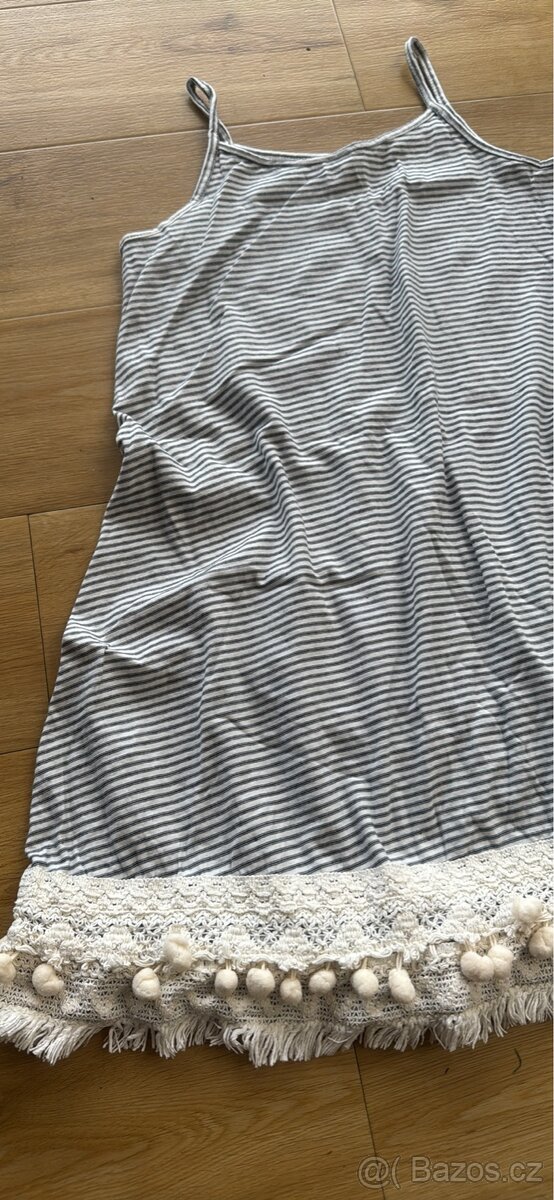 Krasne saty / saticky zn. Next, vel. 134 cm - 2