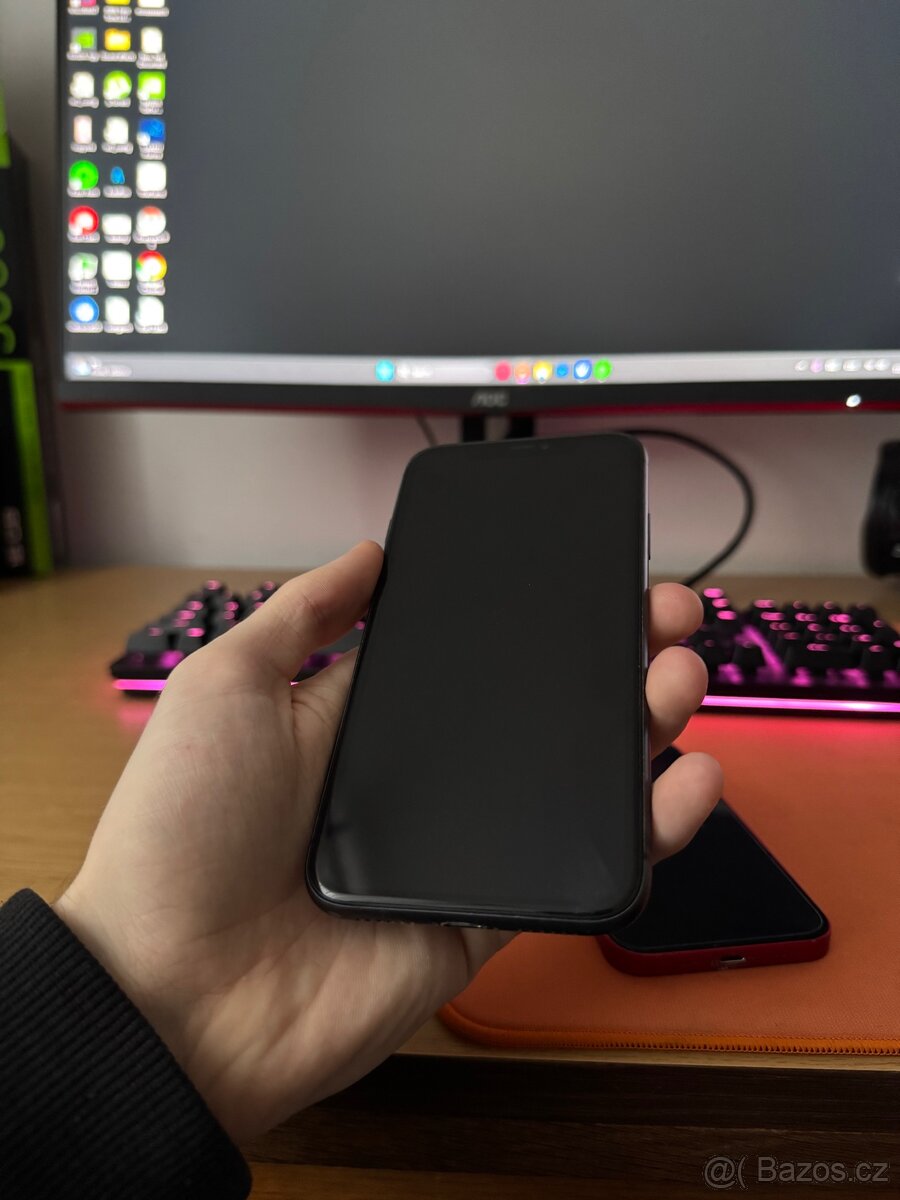 iPhone 11 - Nefunkční Face ID a Kamera - 2