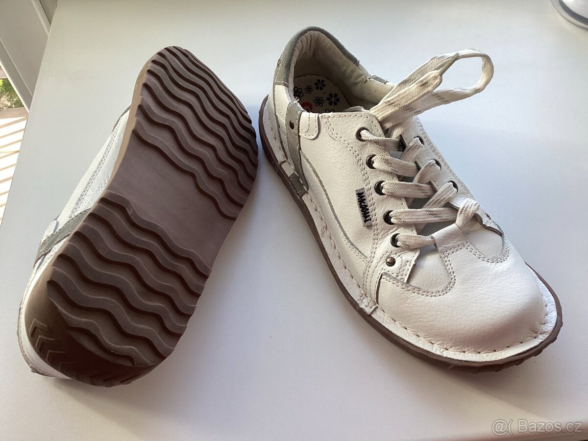 Dámské boty Zn. MKOOMI, vel.39 - 2