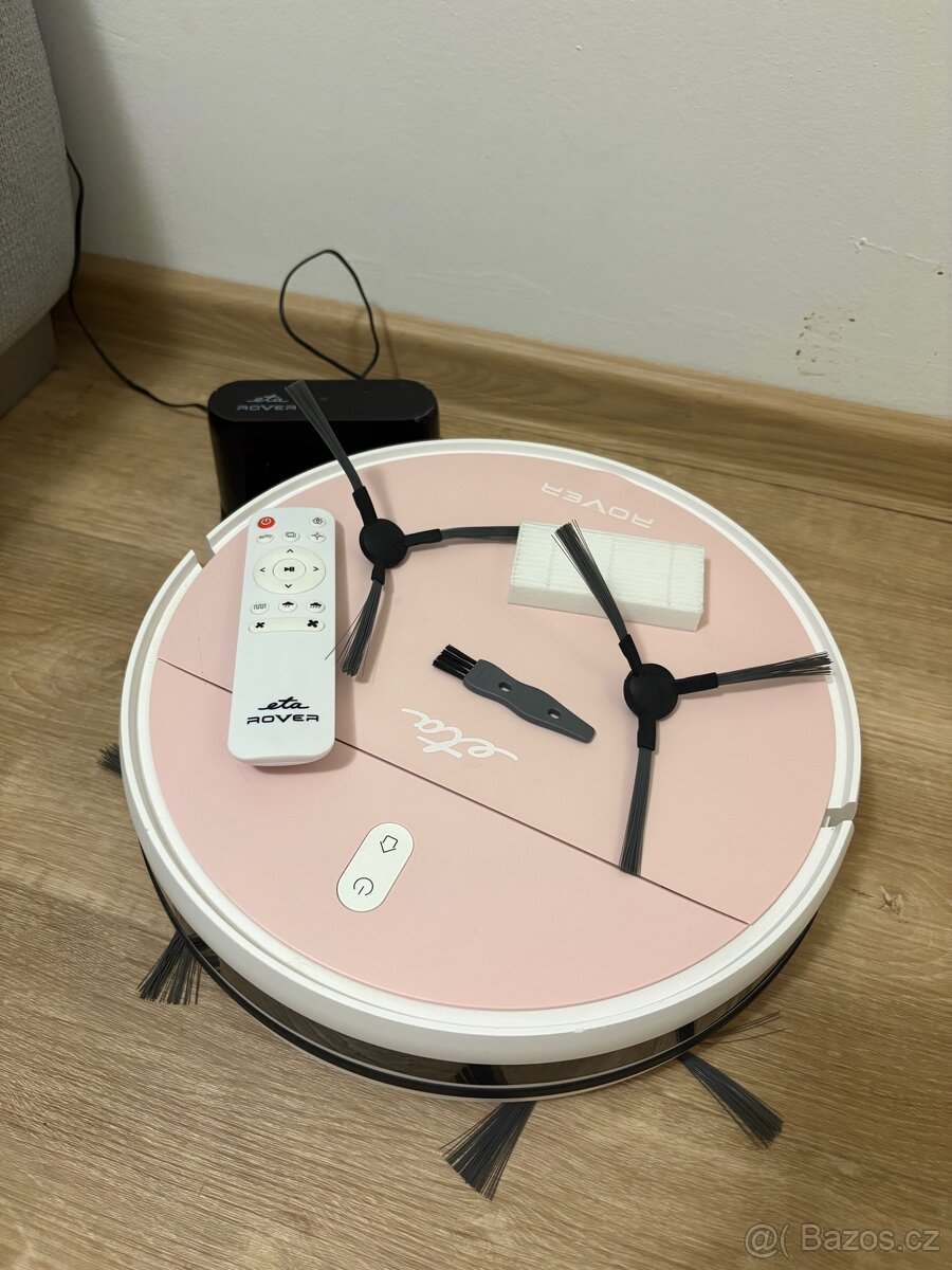 Robotický vysavač ETA - 2