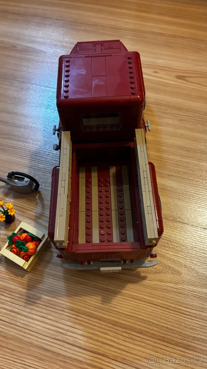 LEGO Farmářské auto Creator 10290 - 2