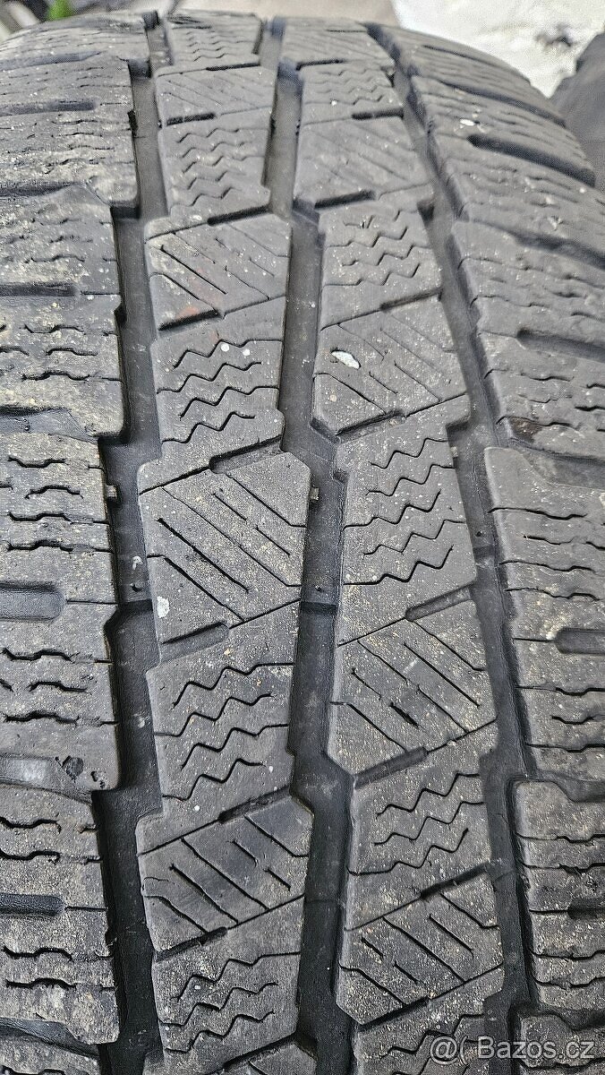 Sada plech.disku 5x120 s zimní pneu 215/60/17c - 2