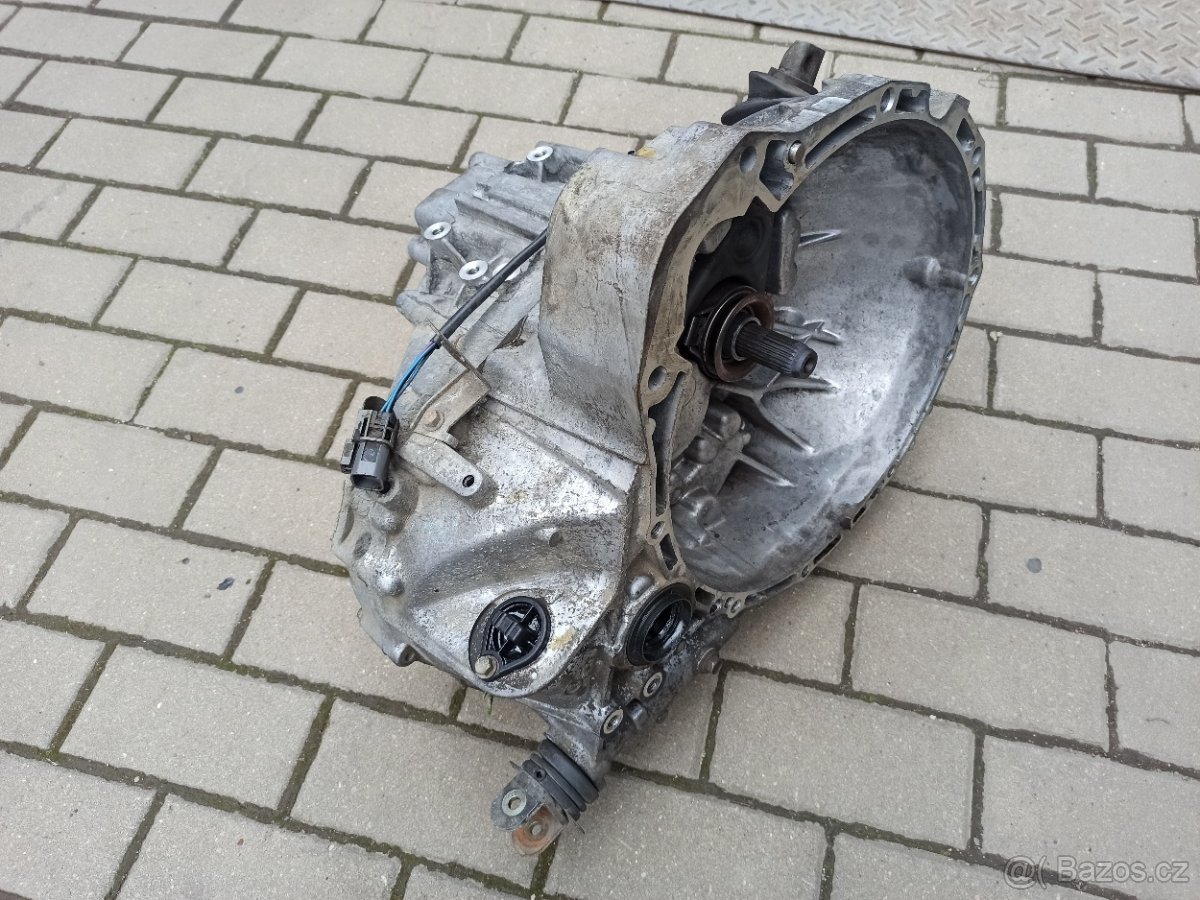 Převodovka Nissan 2.2Di YD22 - 2