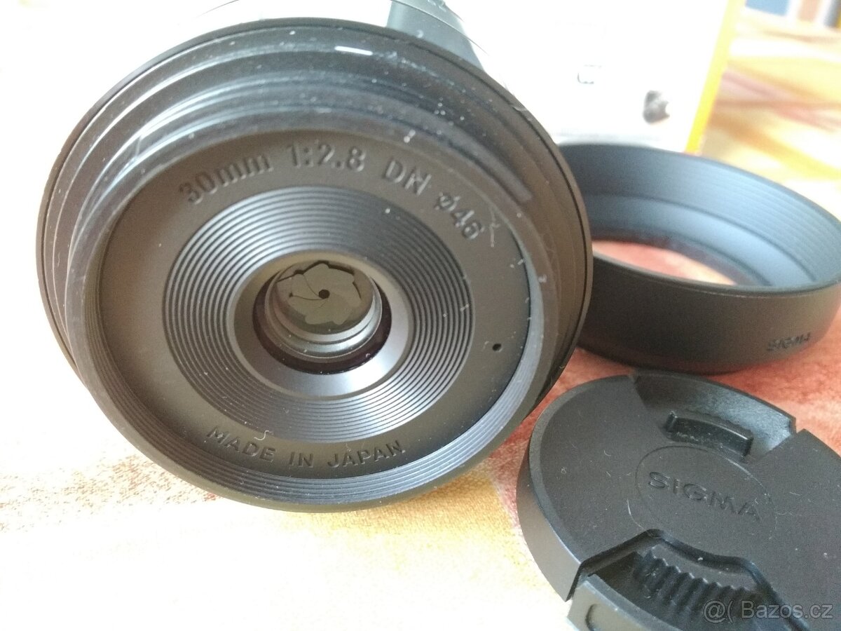 SIGMA 30/2,8 Art pro Sony E - 2