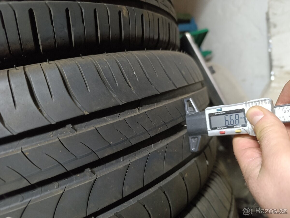 205/60 R16 96H XL Michelin - 2