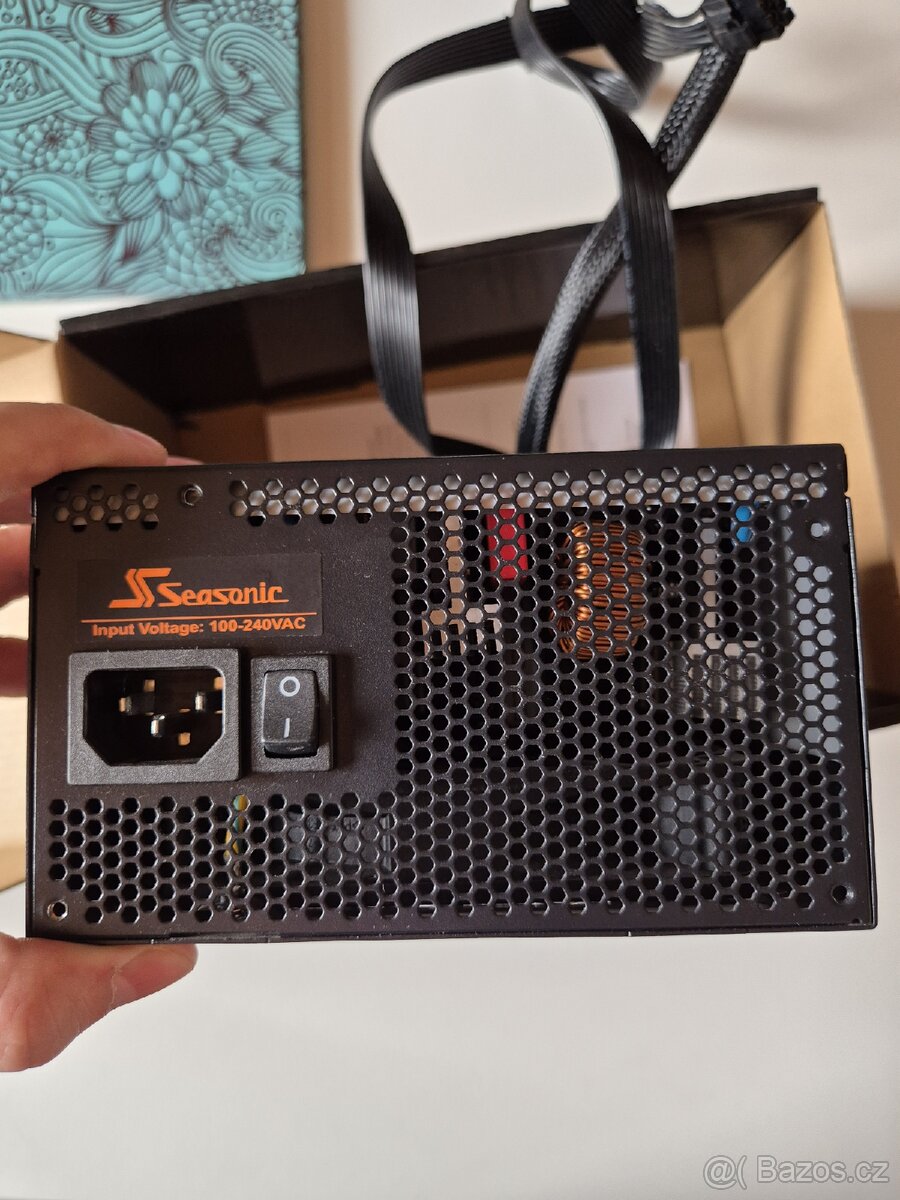 Seasonic B12 BC-550 (550W) - 2