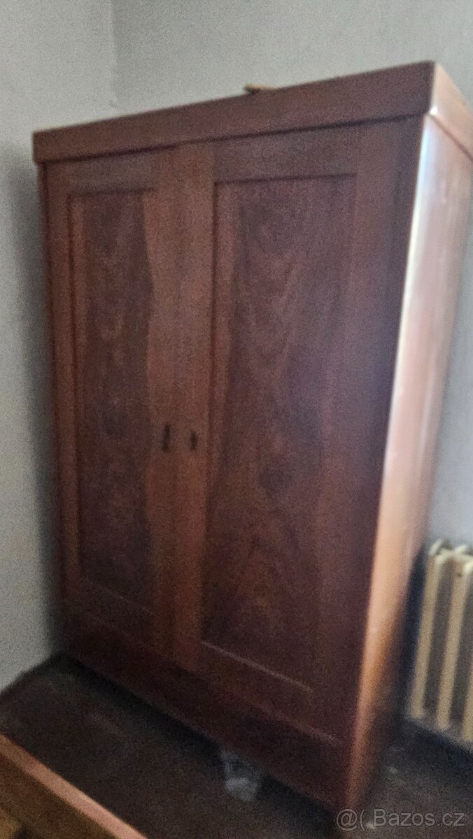 Starožitné ložnice - 2