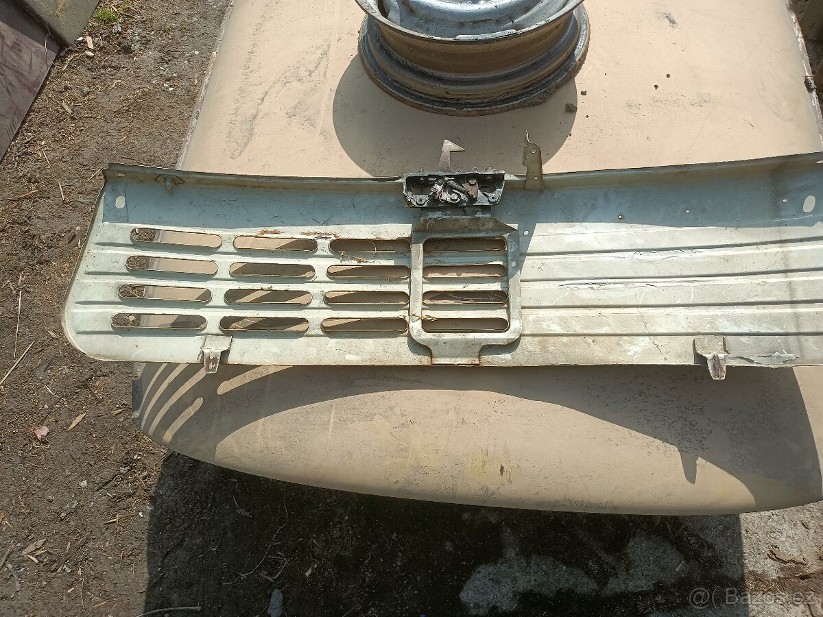 Maska Trabant 1,1 - 2