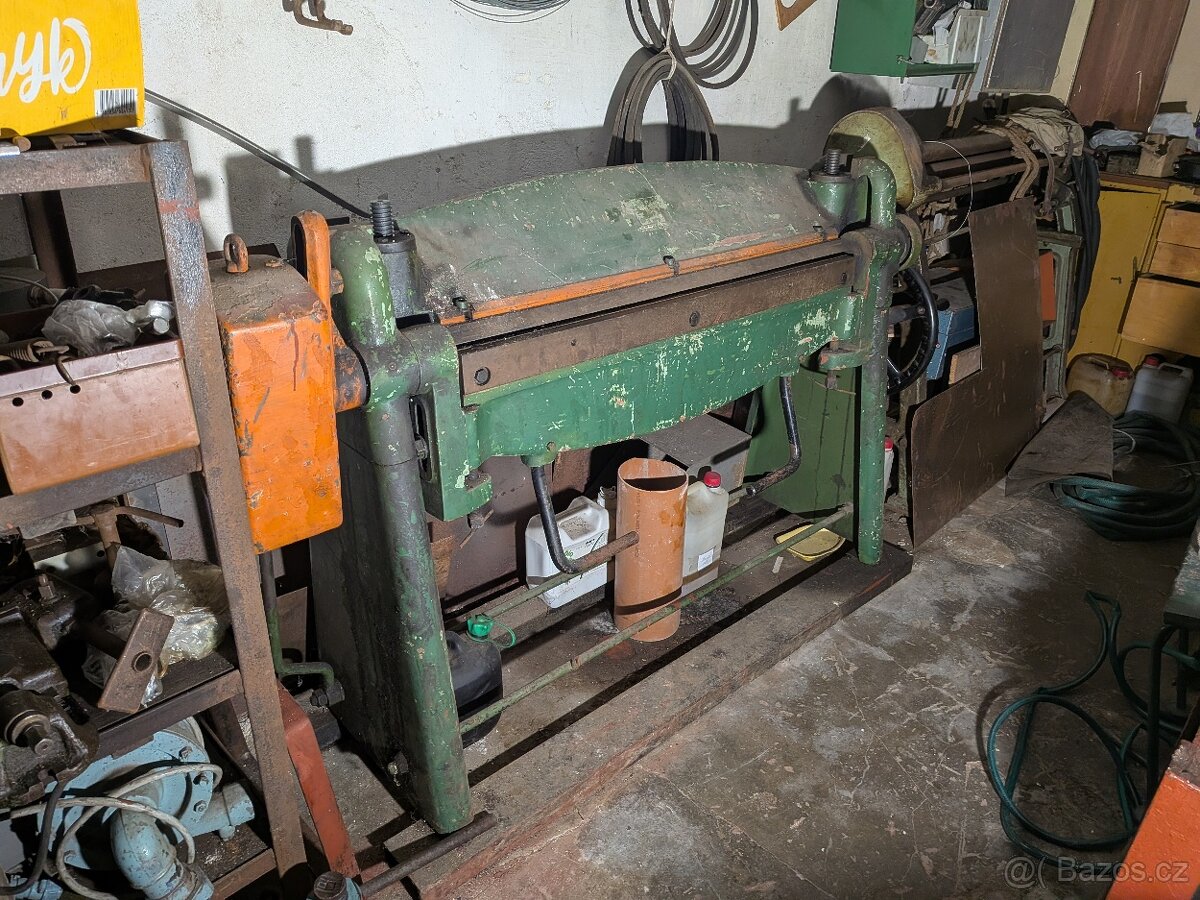 Ruční ohýbačka plechů XO 1000/3 + náhradní lišty - 2