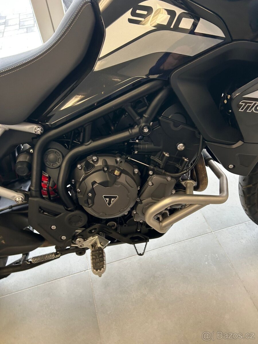 Triumph Tiger 900gt - 2