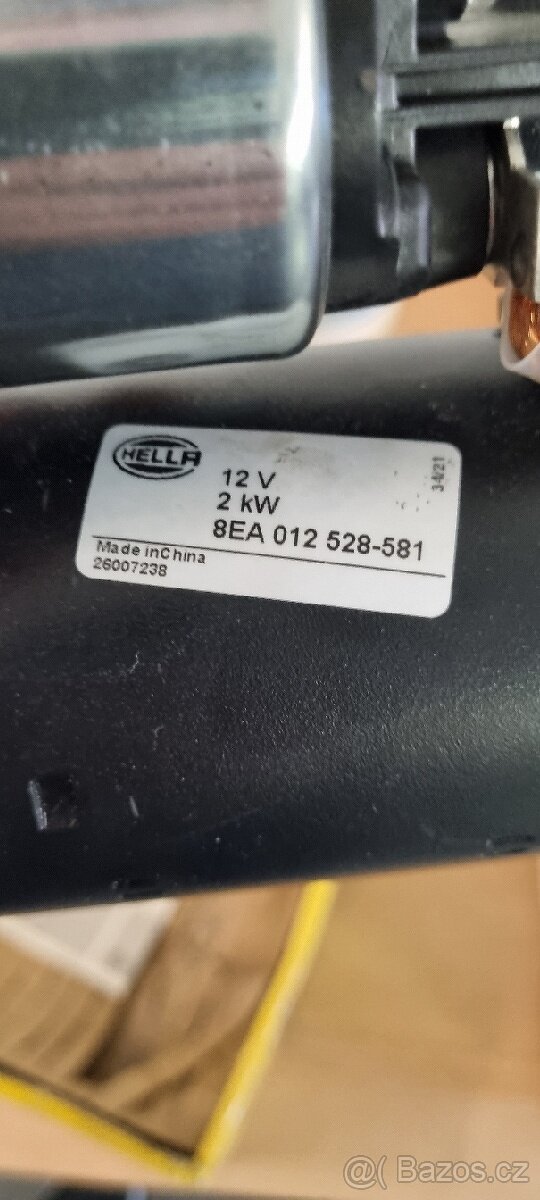 Startér Hella 8EA012528-581 - 2