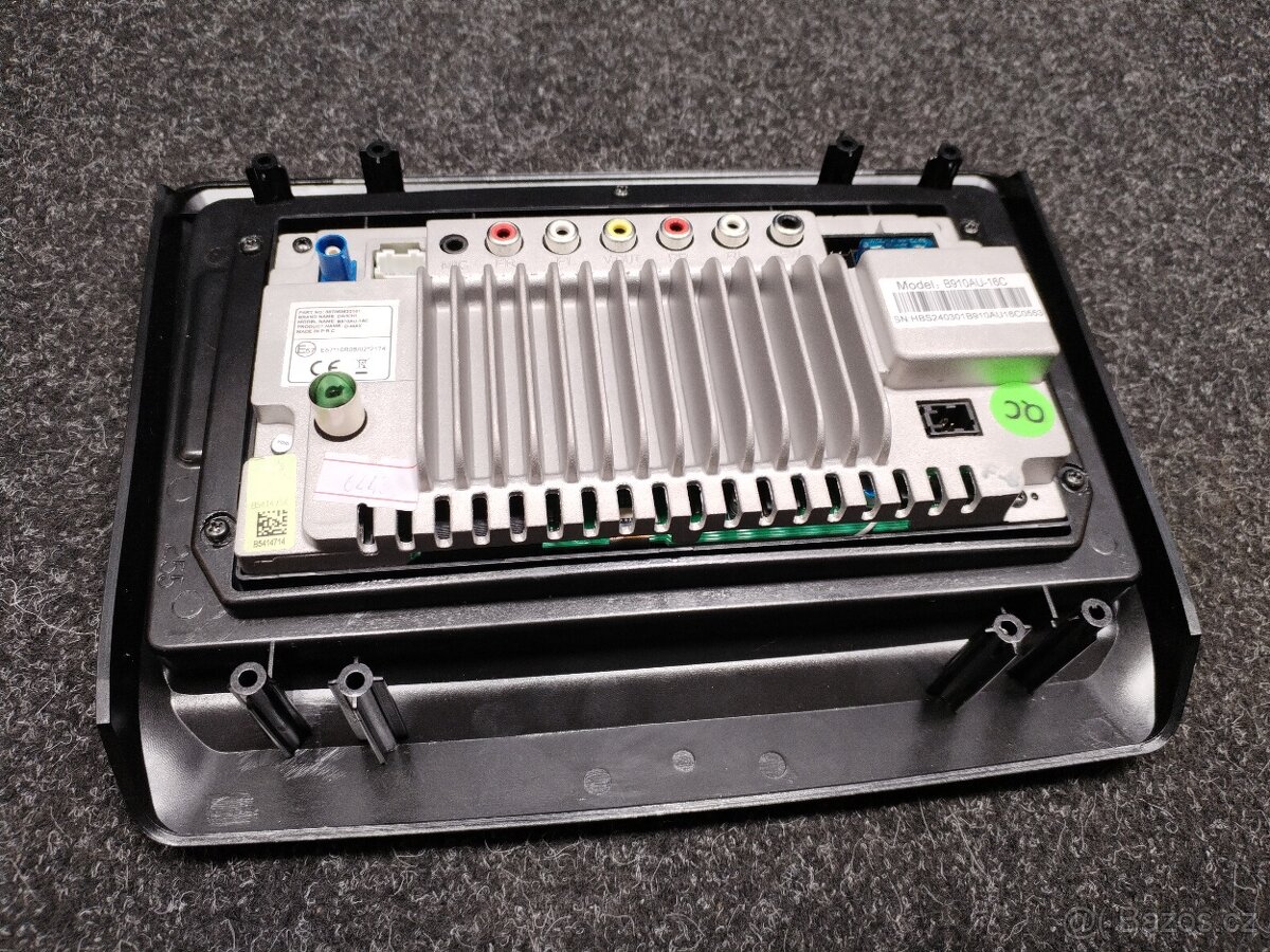 Originální autorádio Isuzu D-max multimédia kit OEM - 2