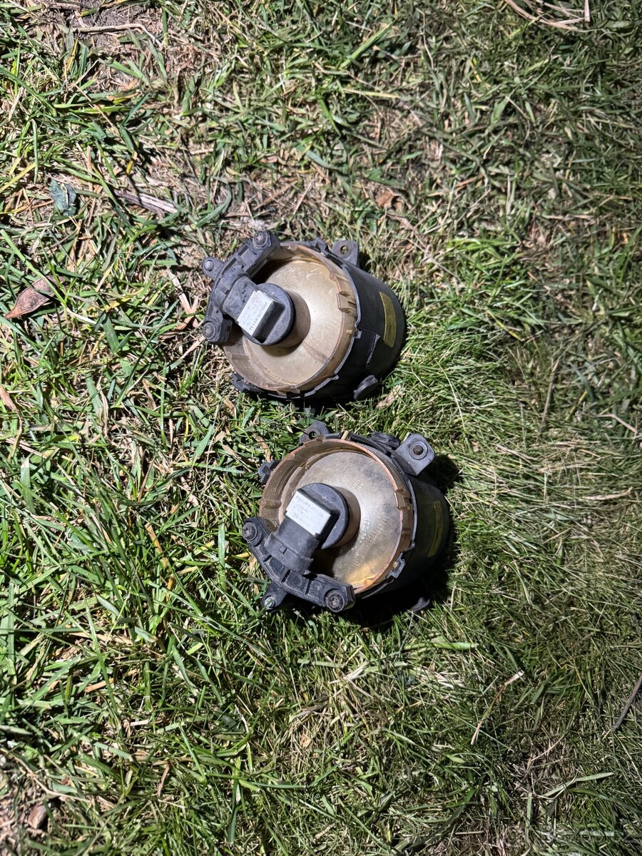 Přední mlhovky Mondeo mk3 před facelift. - 2