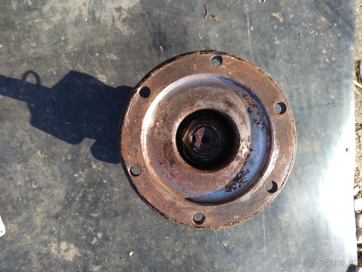 Hřídel Škoda Garde - 2