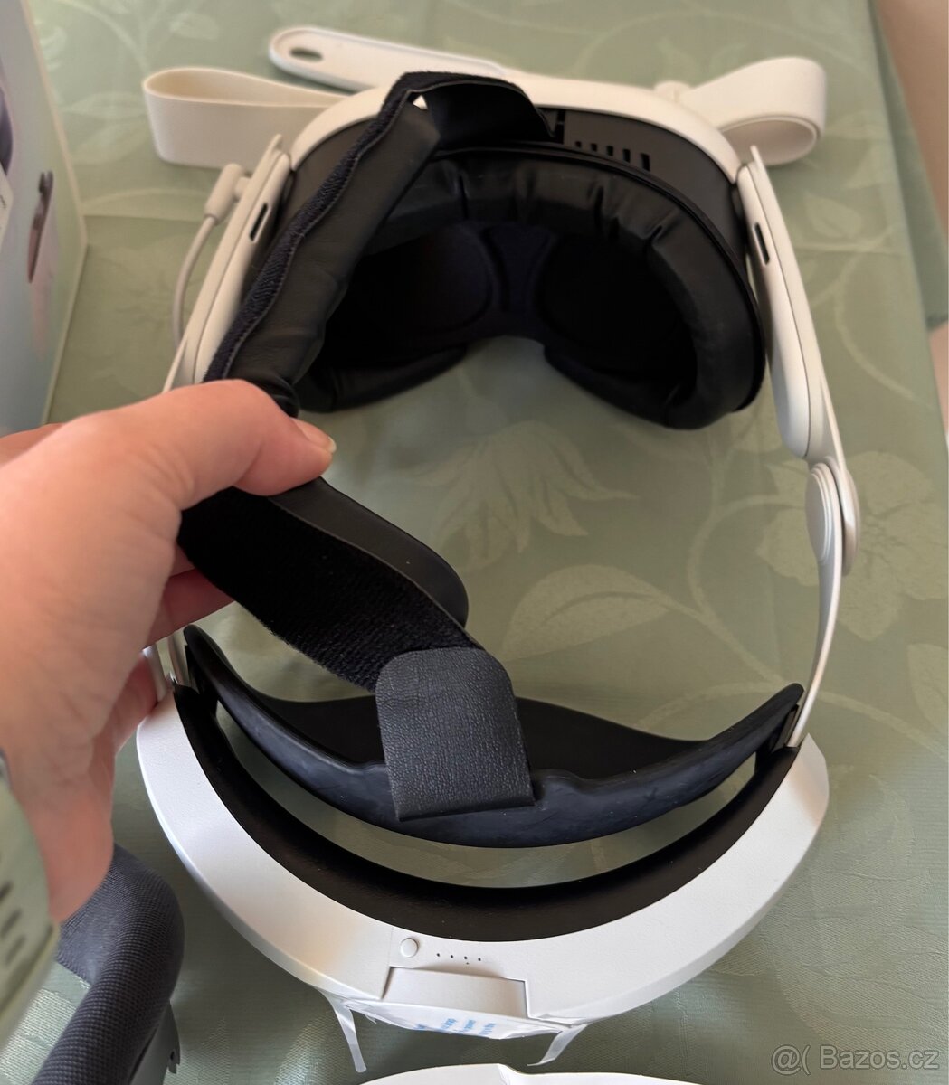 VR Meta Quest 3 512Gb v záruce - 2