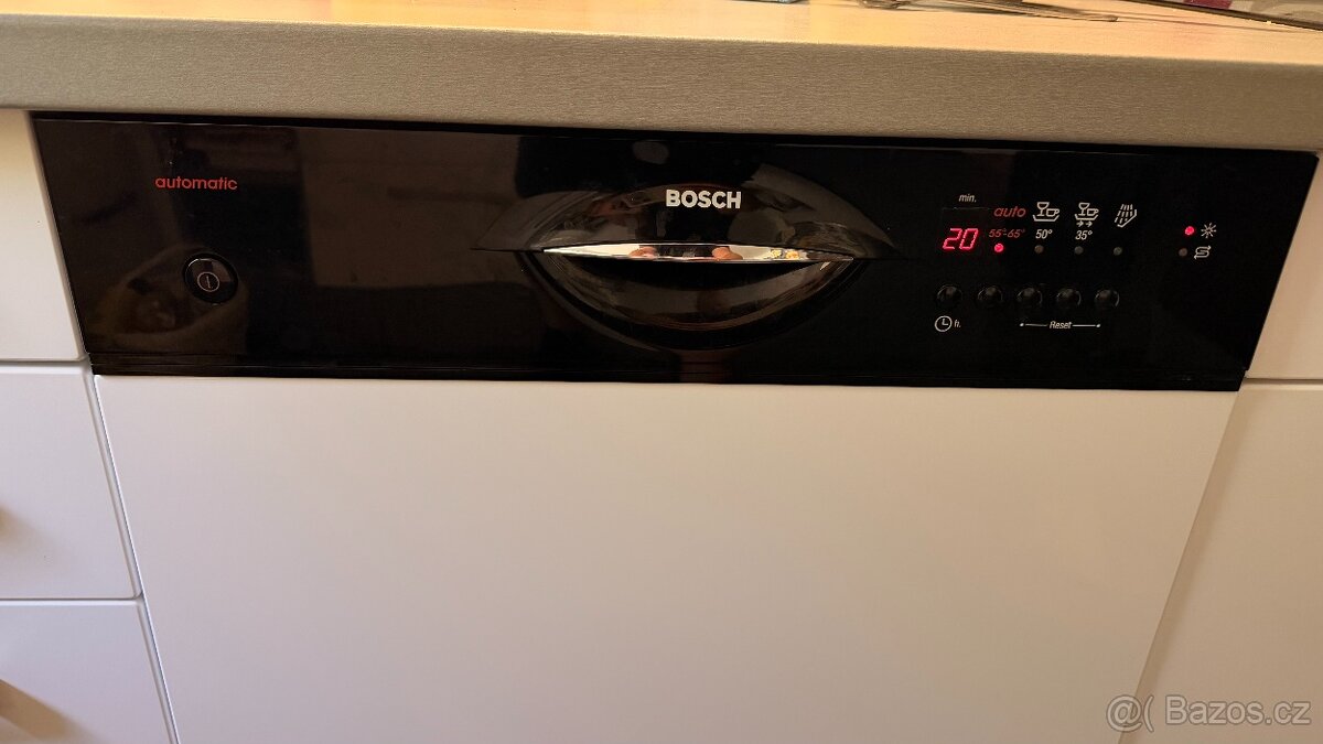 Myčka Bosch vestavná funkční - 2