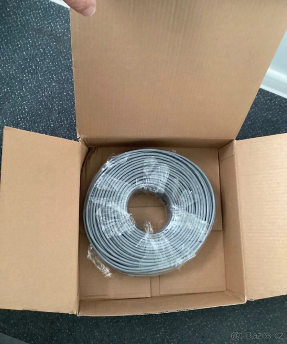 Datacom UTP sít. kabel cat5e bal.100m šedý - 2