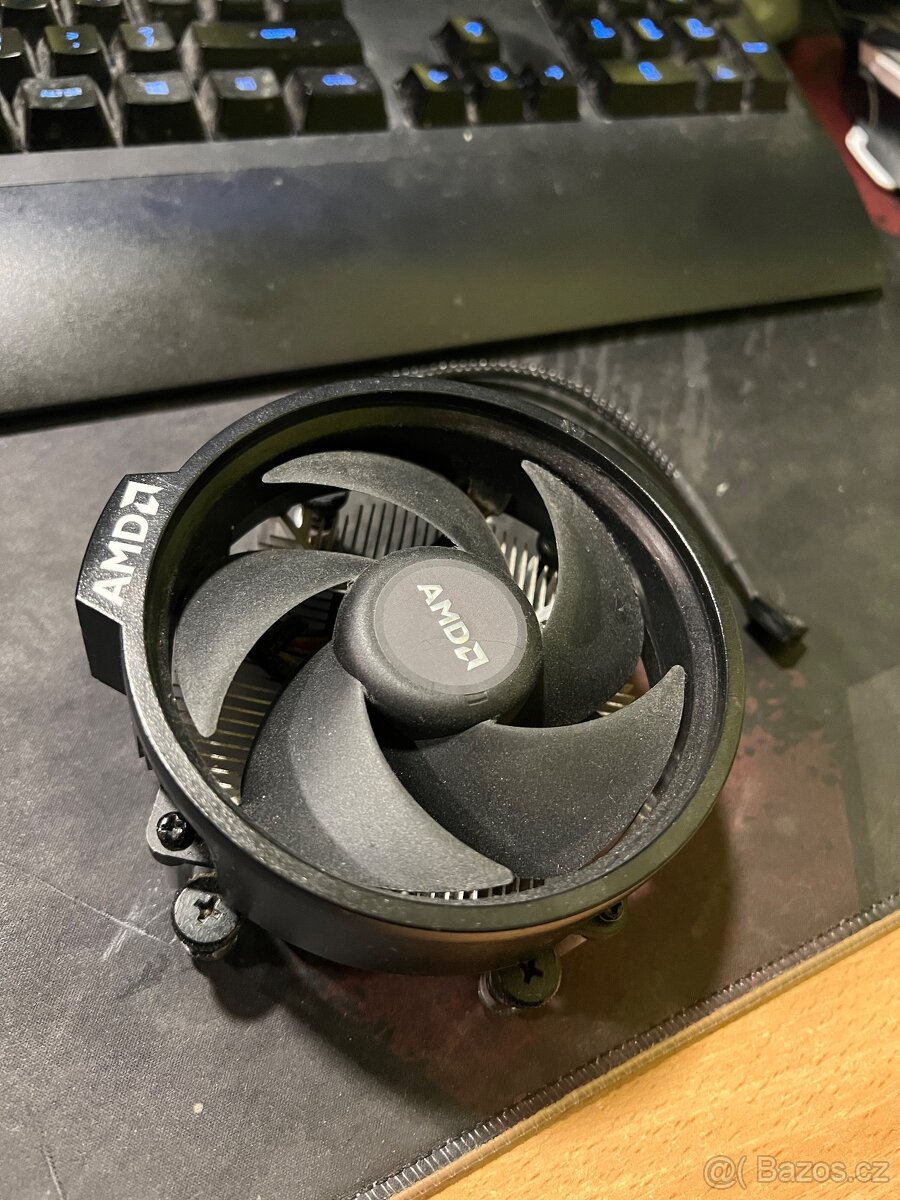 1x Ryzen 3 1200AF + 1x Ryzen chladič - 2