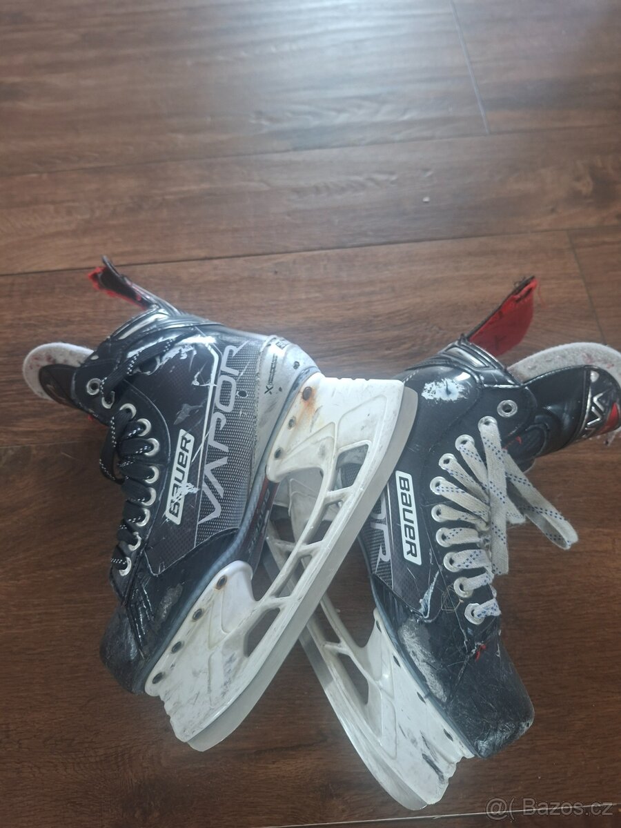 Brusle Bauer Vapor X 3.7. - 2