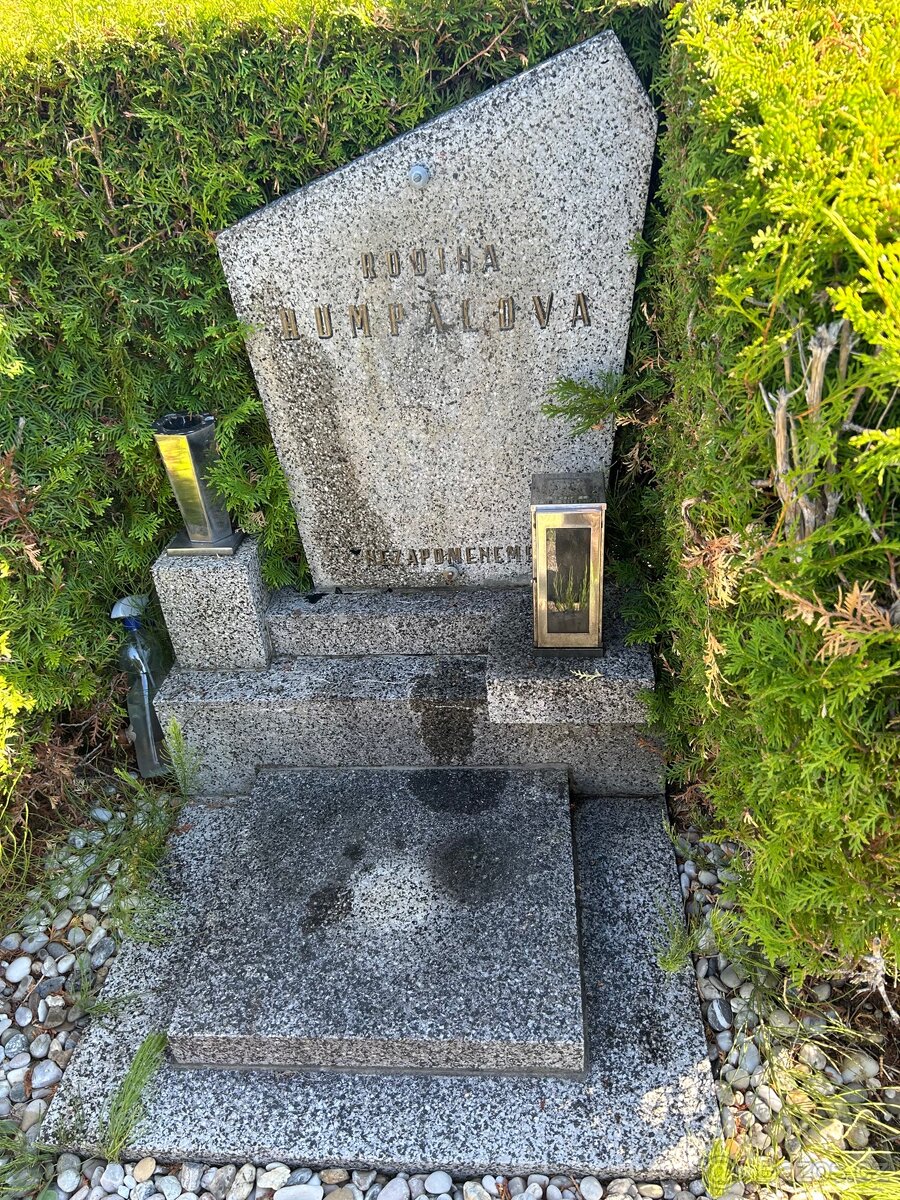 Urnový hrob - 2