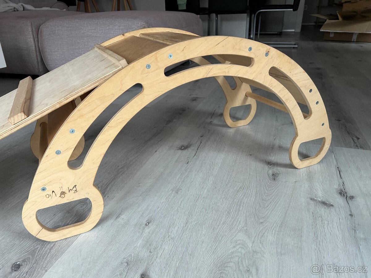Montessori houpačka + klouzačka/žebřík ByVici - 2