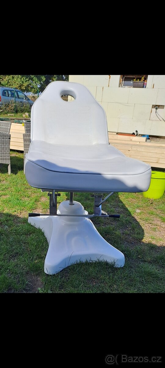 Kosmetické lehátko - 2