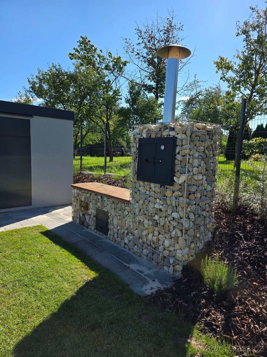 Udírna,gril,topeniště - 2