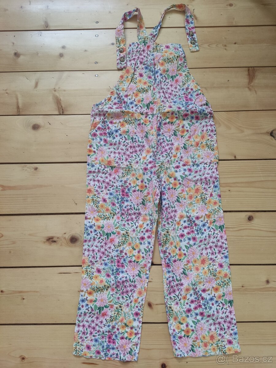 Dívčí kalhoty dlouhé vel.134 - 2