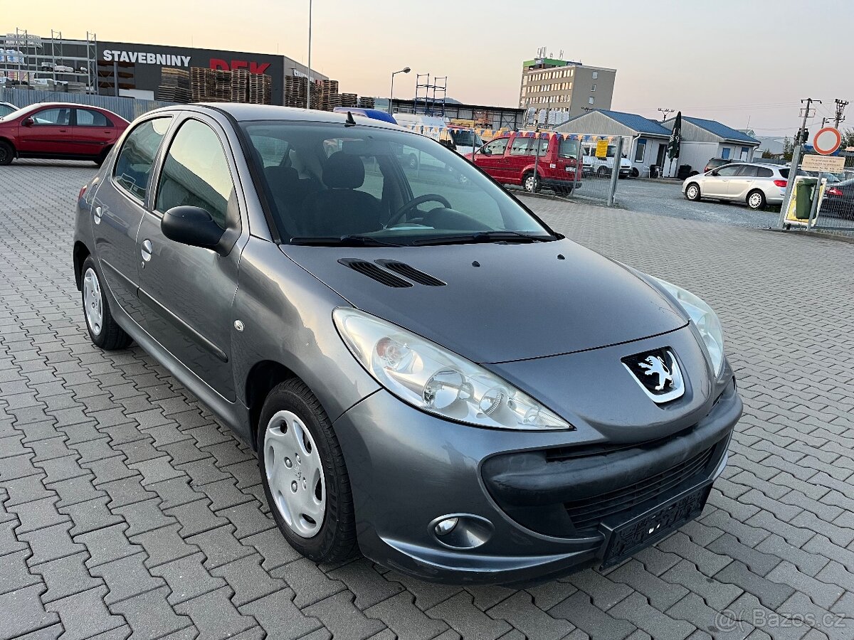 Peugeot 206 TRENDY 1.1i - 2