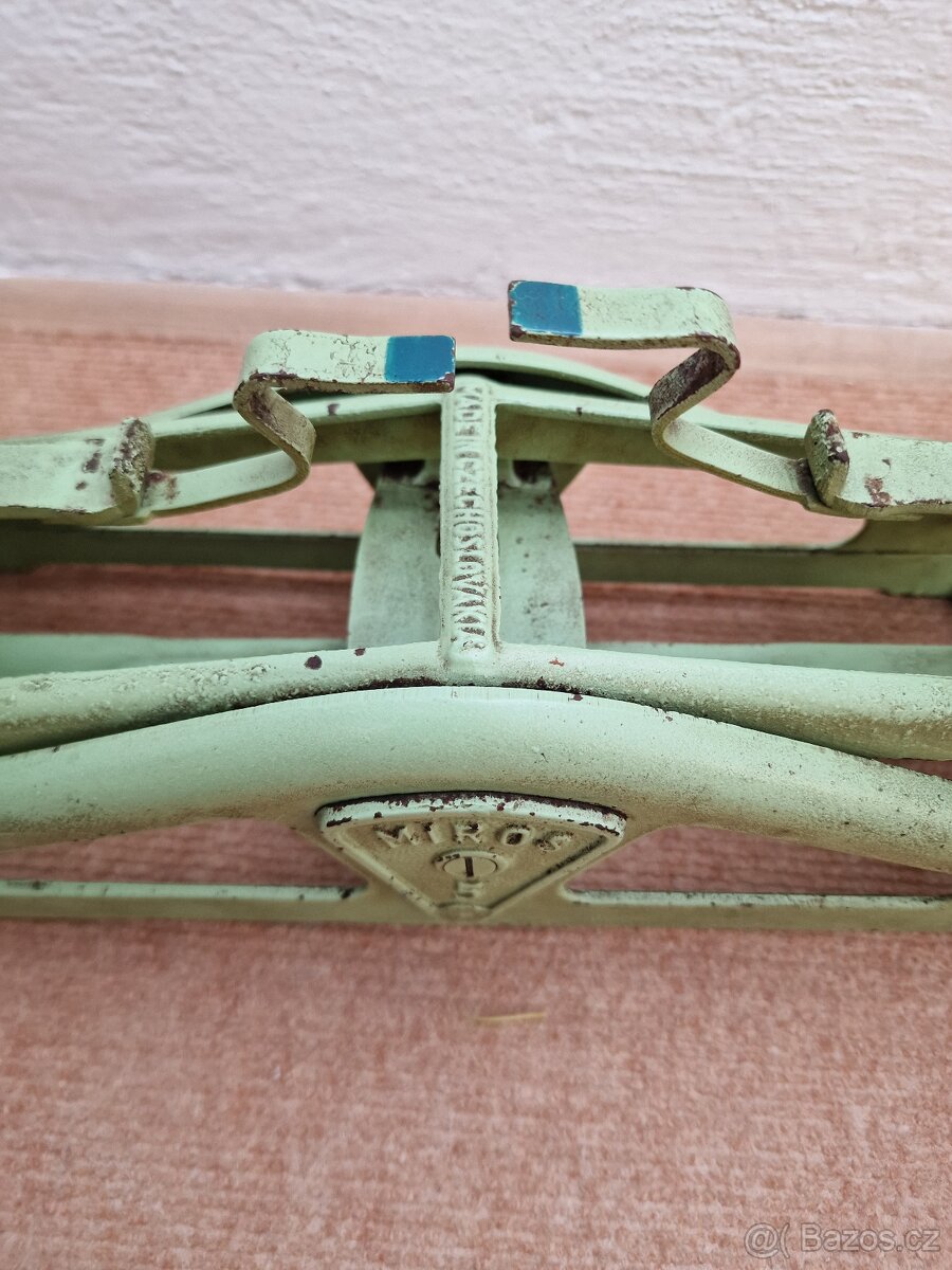 Stará misková váha Miros - 2