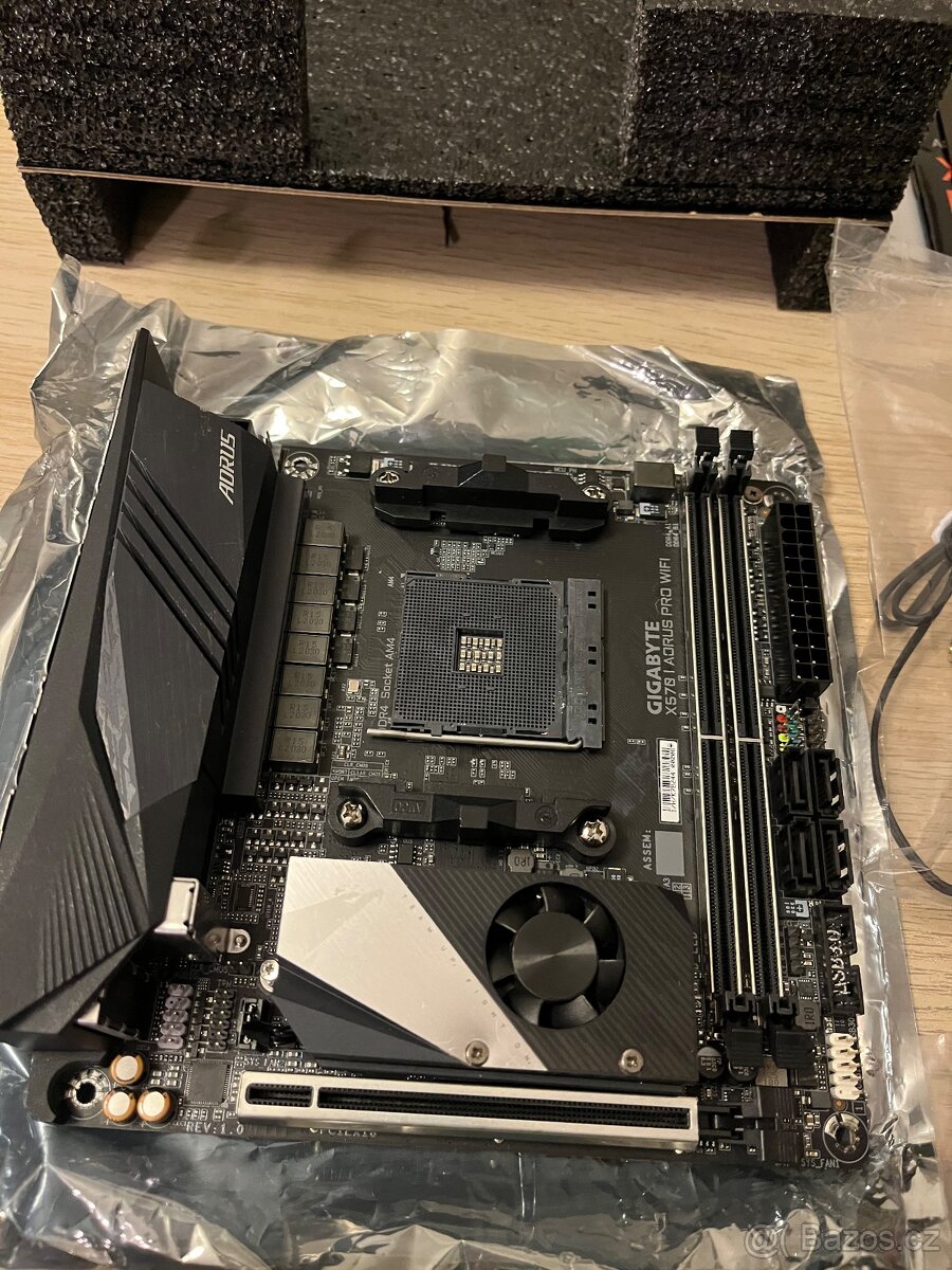 Gigabyte Aorus X570 I Pro Wifi ITX - 2