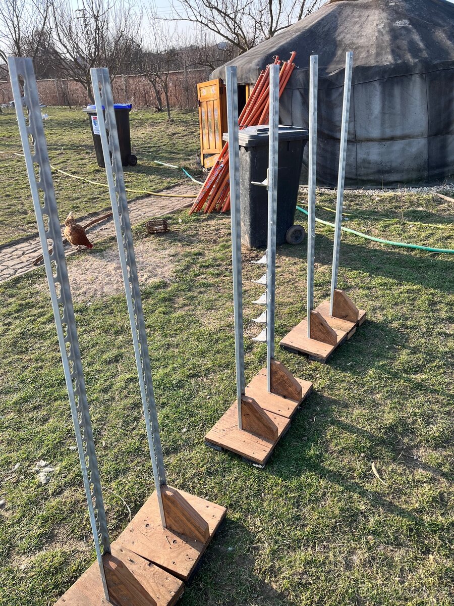 Parkurové stojany na překážky - 2