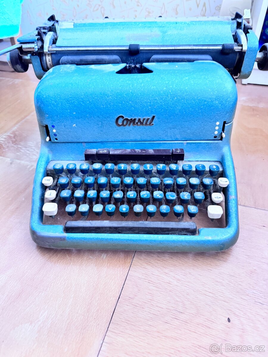 Psací stroj Consul - 2