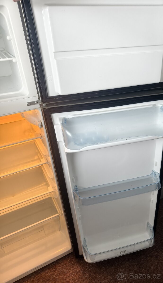 Lednice Electrolux EJ 2301AOX2 - 2