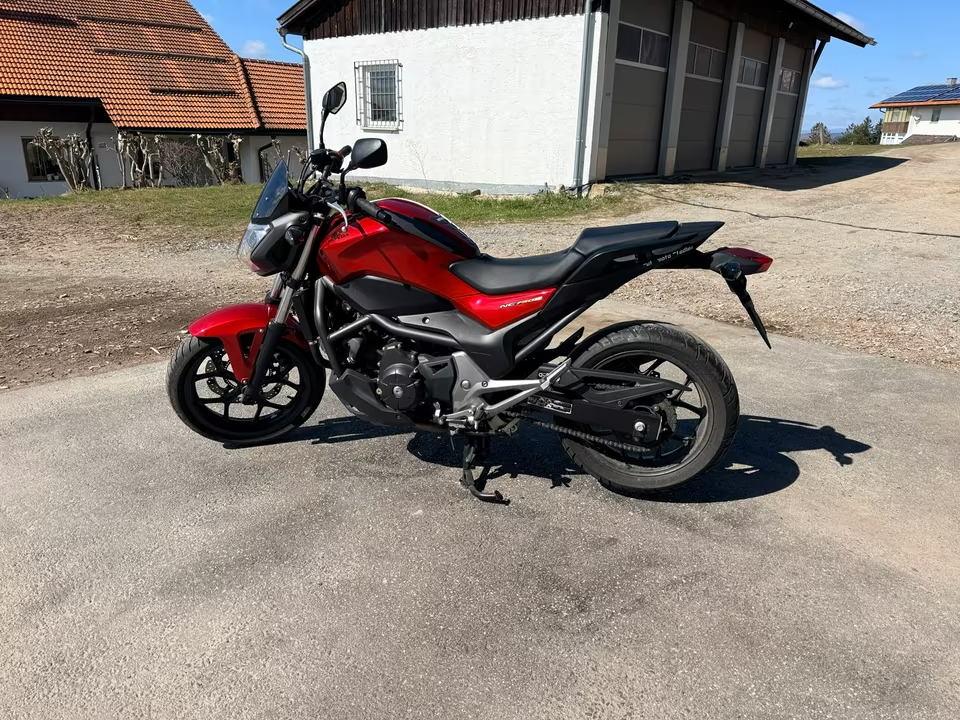 Honda NC 750 S - 2