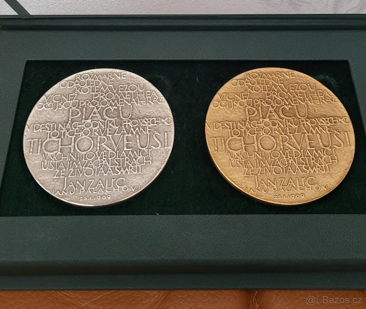 Jan Palach,Sada dvou medailí, Harcuba, Ag 105 g, Tombak 90 g - 2